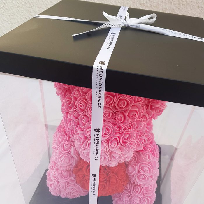 Pink rose bear in a gift box